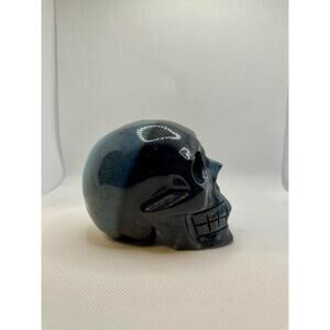 Trolleite Skull Crystal Carving